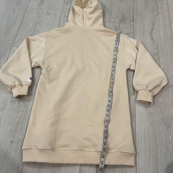 ZARA LOLA & BUGS BUNNY
LOONEY TUNES © &™ WARNER
BROS. PLUSH DRESS size 11/12 - Picture 4 of 6